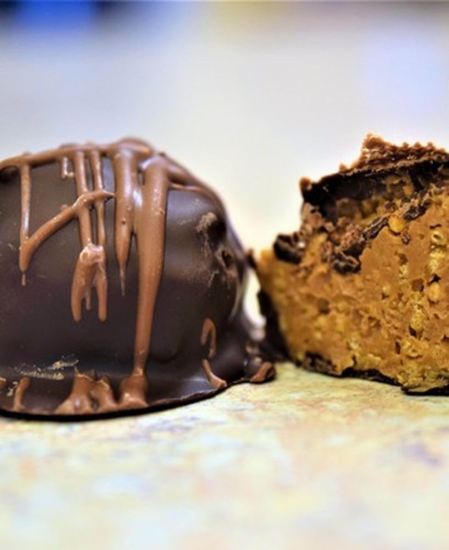 Gifts Royer's | Praline Crunch Truffle